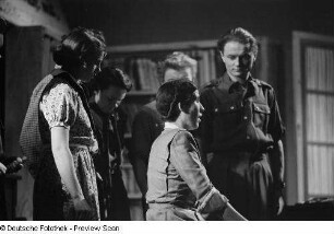 Szene aus dem Theaterstück "Spiel ins Leben" im Theater der Jungen Welt