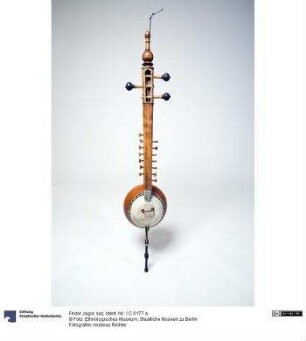 saz