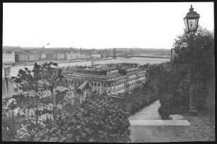 Budapest. Donaubild mit Elisabethbrücke