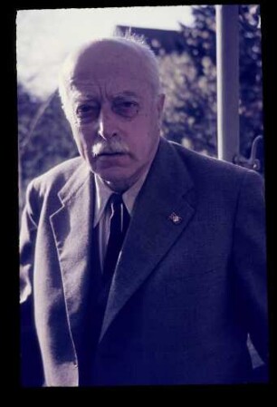 Prof. Max von Laue 13 13.11.54.