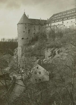 Bautzen. Ortenburg, Burgwasserturm vom Nordfuß der Mühltorbastei