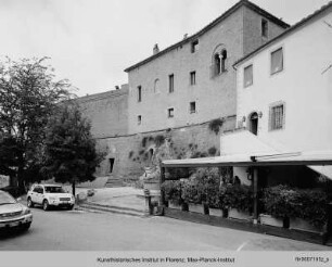 Castello di San Giovanni d'Asso & Rocca di San Giovanni d'Asso, San Giovanni d'Asso