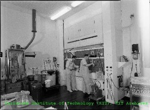 Blick in ein Labor des Instituts für Radiochemie (IRCh)