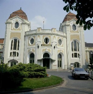 Bad Neuenahr-Ahrweiler. Kurhaus. Ansicht der Eingangsseite