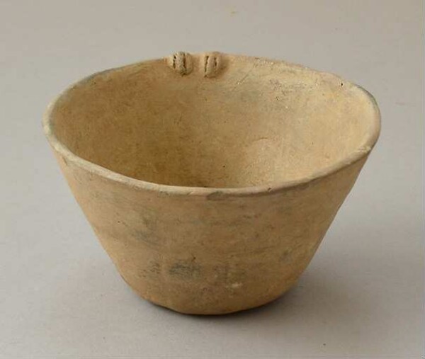 Clay vessel