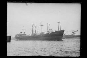 Schwarzenfels (1958), D.D.G. "Hansa".- Deutsche Dampfschiffahrts-Gesellschaft "Hansa", Bremen