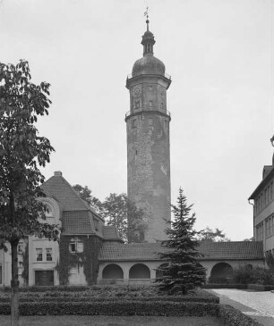 Bergfried der Ruine Neideck