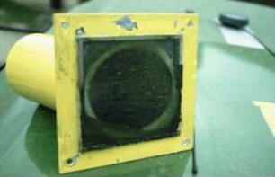 Glasplatte vor NIR-Sensor