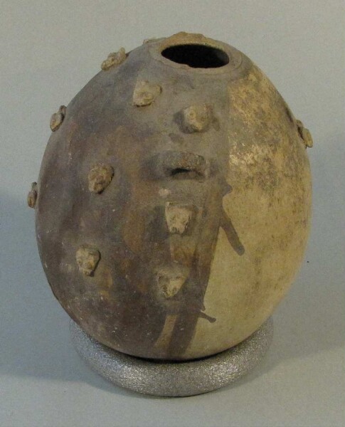 Clay vessel