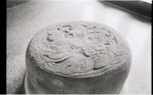 Tikal, Altar 12 (TIK: Alt. 12)