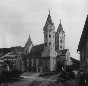 Freyburg (Unstrut), Stadtkirche St. Marien, von Nordwesten