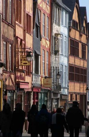 Frankreich. Haute Normandie. Seine Maritime. Rouen. Rue Martainville. Typische Fachwerkhäuser