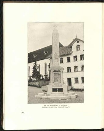 Abb. 159. Kriegerdenkmal in Buchenberg. Ausgeführt von der Firma E. Schwenk, Ulm a. D.