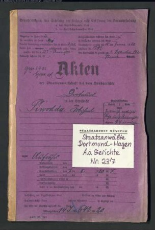 Aufruhr (Zugehörigkeit zur "Roten Armee" oder zur "Roten Garde") Piwodda, Michael