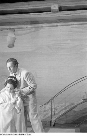 Szenenbilder aus der Oper "Madame Butterfly" von Giacomo Puccini in der Deutschen Staatsoper Berlin