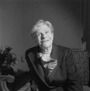 Porträts von Thomas Mann und seiner Frau Katia : Porträt von Katia Mann