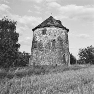 Coswig, Gründelmühle : Coswig. Gründelmühle, Mühlenhügel 22. Außenansicht