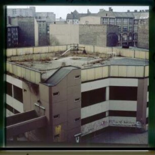 Diapositiv: Dresdener Str. 128, 1982