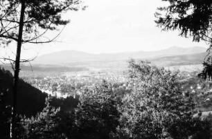 Gernsbach: Unteres Murgtal mit Gernsbach, von der Höhenstraße nach Schloss Eberstein
