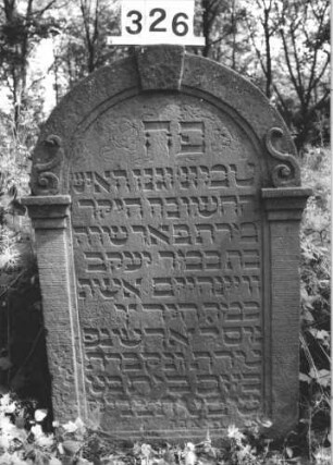 Grabstein 326