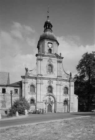 Katholische Kirche Mariä Himmelfahrt, Groß Rauden, Polen