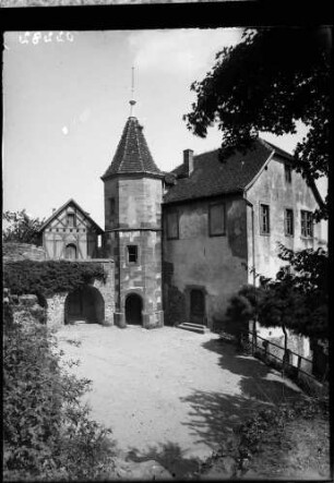 Dilsberg Burgruine-Vorburg Kommandantenhaus Ansicht von Südwesten