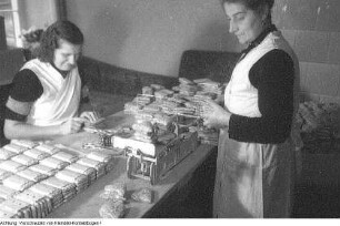 Pulsnitz, Pfefferkuchenherstellung, August 1951
