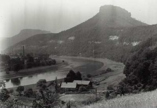 Bad Schndau-Prossen. Ortsteilansicht von Prossen. Blick nach Südwesten gegen Lilien- und Königstein