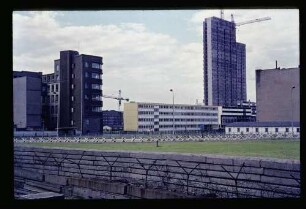 Mauer Zimmerstr. 27.8.72.