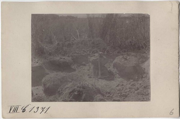 Urns on the top of Mound 2, "El Zamuro"