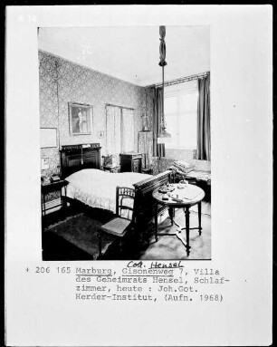 Schlafzimmer