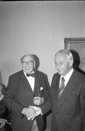 Verleihung des Bundesverdienstkreuzes an Kunstmaler Oskar Hagemann