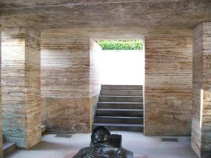 München: Kriegerdenkmal im Hofgarten