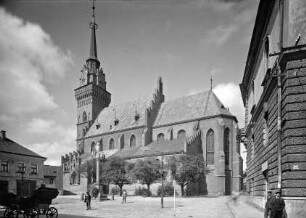 Basilica minor Mariä Geburt & Bazylika katedralna Narodzenia Najświętszej Maryi Panny