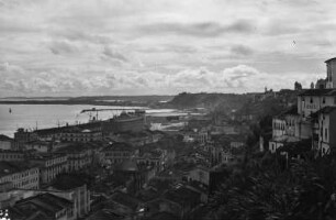 Salvador : Blick vom Elevador Lacerda auf die Unterstadt von Salvador.