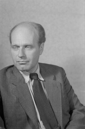 Porträts von Achim Hübner, Reinicke und John vom Maxim-Gorki-Theater : Porträts von Herrn Reinicke oder John