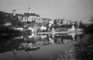 Horb: Stadtbild spiegelt sich im Neckar