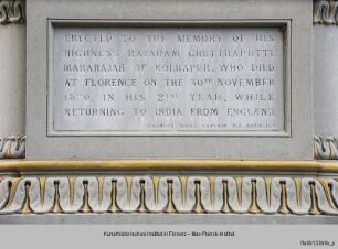 Denkmal für den indischen Prinzen Rajaram Chuttraputti, Maharadscha von Kholapur - Monumento funebre dell'Indiano