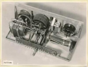 10-kW-Fernsehsender Schrank B2 Einschub Heizgerät Typ HF 2730,, Foto 1954