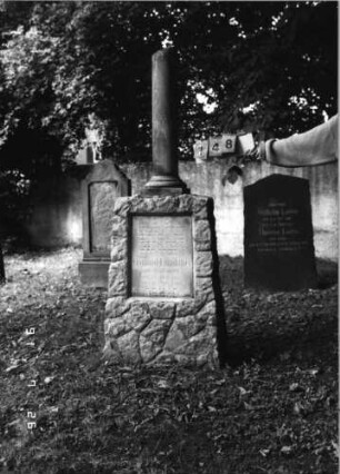 Grabstein 148 [Hahn S. 72 Grab-Nr. 147]