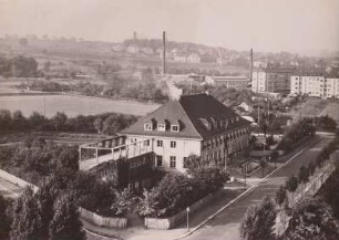 Studentenhaus : Dresden, Studentenhaus Mommsenstraße. Blick vom Turm der chemischen Abteilung der TH