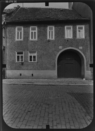 Quedlinburg, Schmale Straße 24. Wohnhaus (16. Jh.). Straßenfront