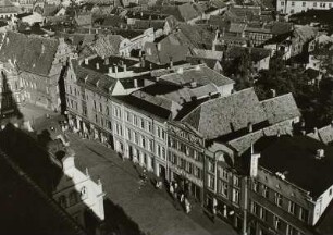 Güstrow. Markt. Blick vom Turm der Pfarrkirche St. Marien auf Wohnhäuser