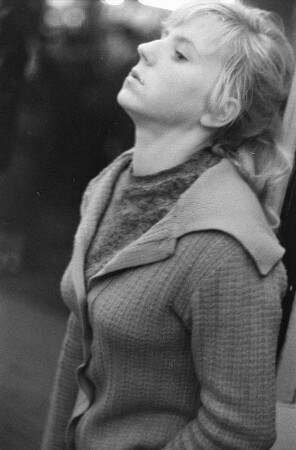 Portrait einer jungen Frau, Dessau