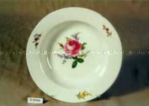 Teller mit Dekor "Natürliche Blume" ("Deutsche Blume")