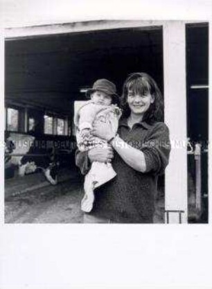 Simone Leischner mit Baby