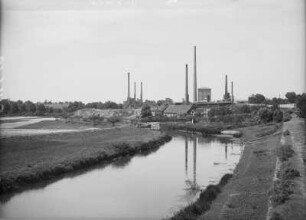 Artern, Saline : Artern. Saline. Ansicht über die Unstrut