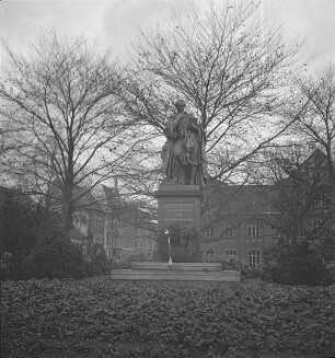 Winckelmann-Denkmal