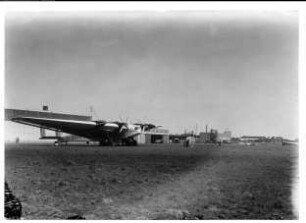 Flugzeug: G 38 auf Flugplatz Leipzig-Mockau (Bodenaufnahme)