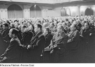 Zuschauerraum einer Veranstaltung des Kulturbundes